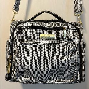 JuJuBe Diaper Bag in Queen of the Nile pattern with Shoulder Strap